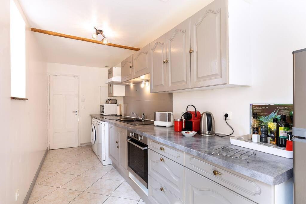 Gite Astara Ury Exterior foto